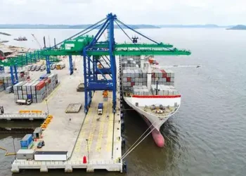Au Gabon, cap sur une mer plus propre et une économie décarbonée