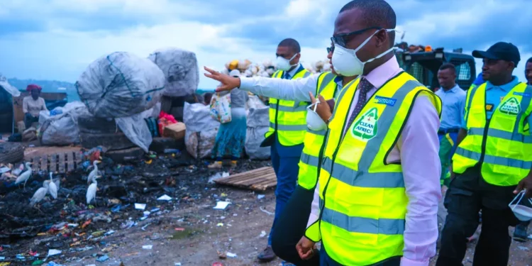 Mindoubé : Mays Mouissi veut accélérer le processus de fermeture de la décharge