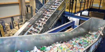 Pollution plastique : le Gabon sur le point d’accueillir la première usine de traitement en Afrique