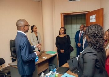 Emma’a au ministère de l’Environnement : la visite qui fait débat !