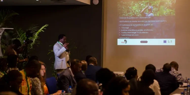 Conférence sur la criminalité environnementale et le CHF : participation XXL du CIFOR-ICRAF à la conférence du PFBC à Libreville