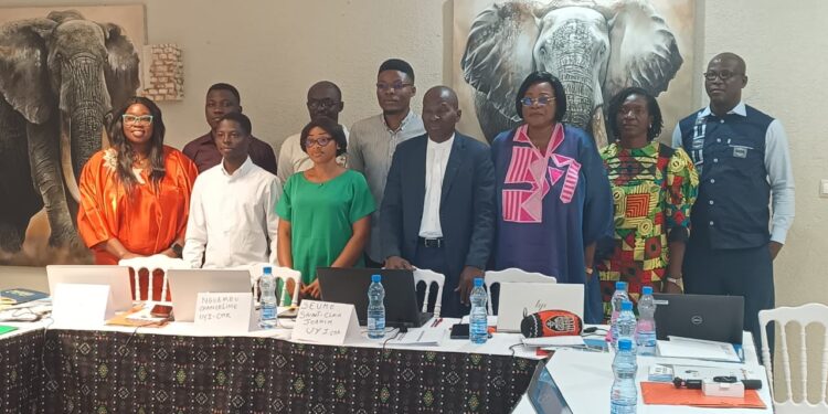 Publications scientifiques : à Libreville, des chercheurs édifiés sur les « canons » de la collecte des données et de l’écriture par le CIFOR-ICRAF et R2FAC