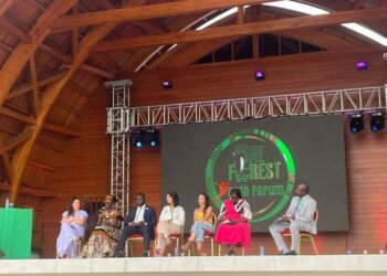 One Forest Youth Forum : un événement environnemental… mais pour quelle jeunesse ?