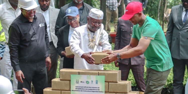 Verdissement urbain et sensibilisation : vision XXL pour l’Arboretum Raponda Walker au Gabon