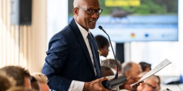 Gabon Infini : à New-York, l’acte de séduction des partenaires de Maurice Ntossui Allogo