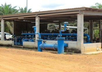 Agro-industrie : face à la crise de l&rsquo;eau, Olam opte pour l’irrigation de ses plantations de palmier à huile. Mais à quel prix ?